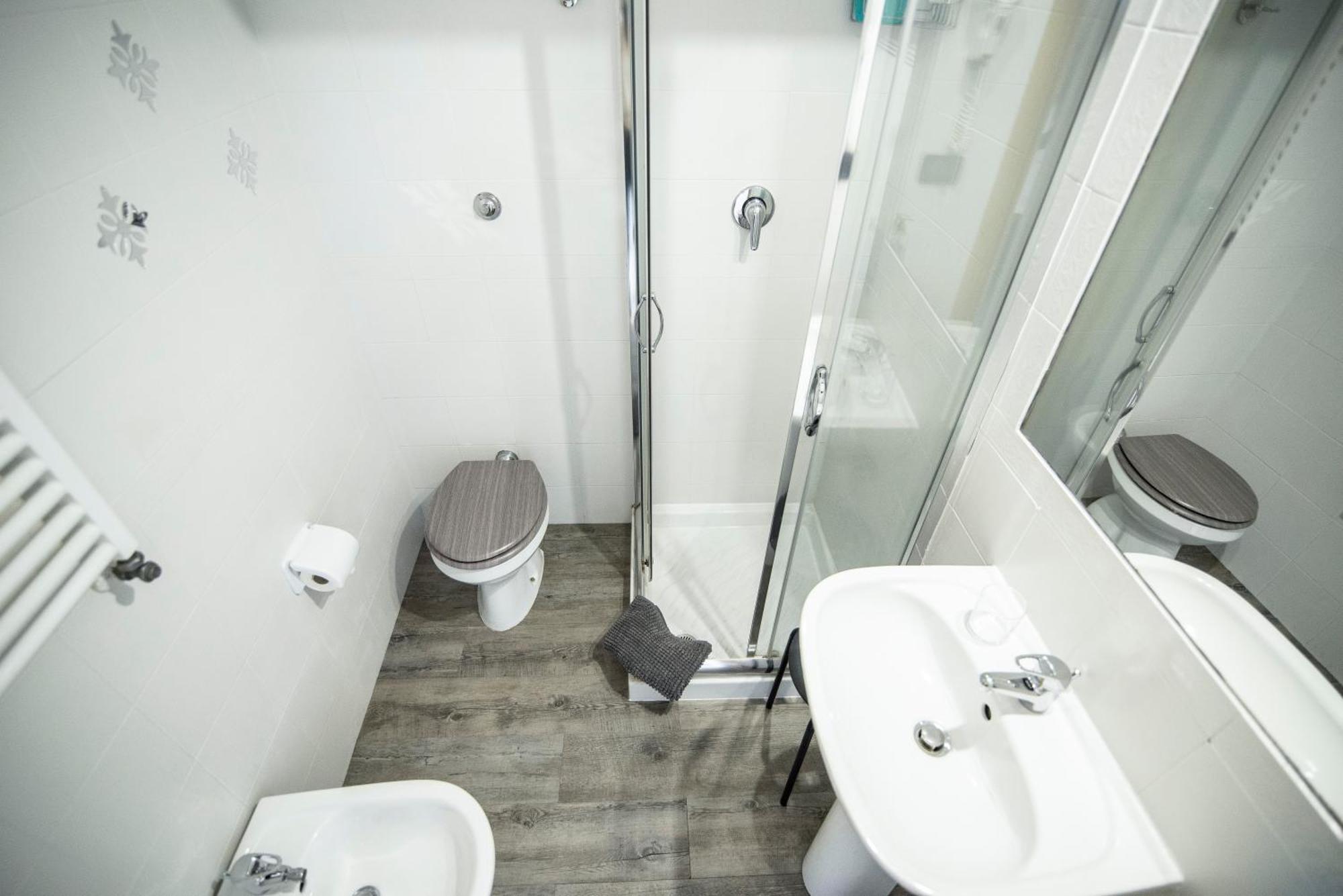 Hotell Dell'urbe 2*