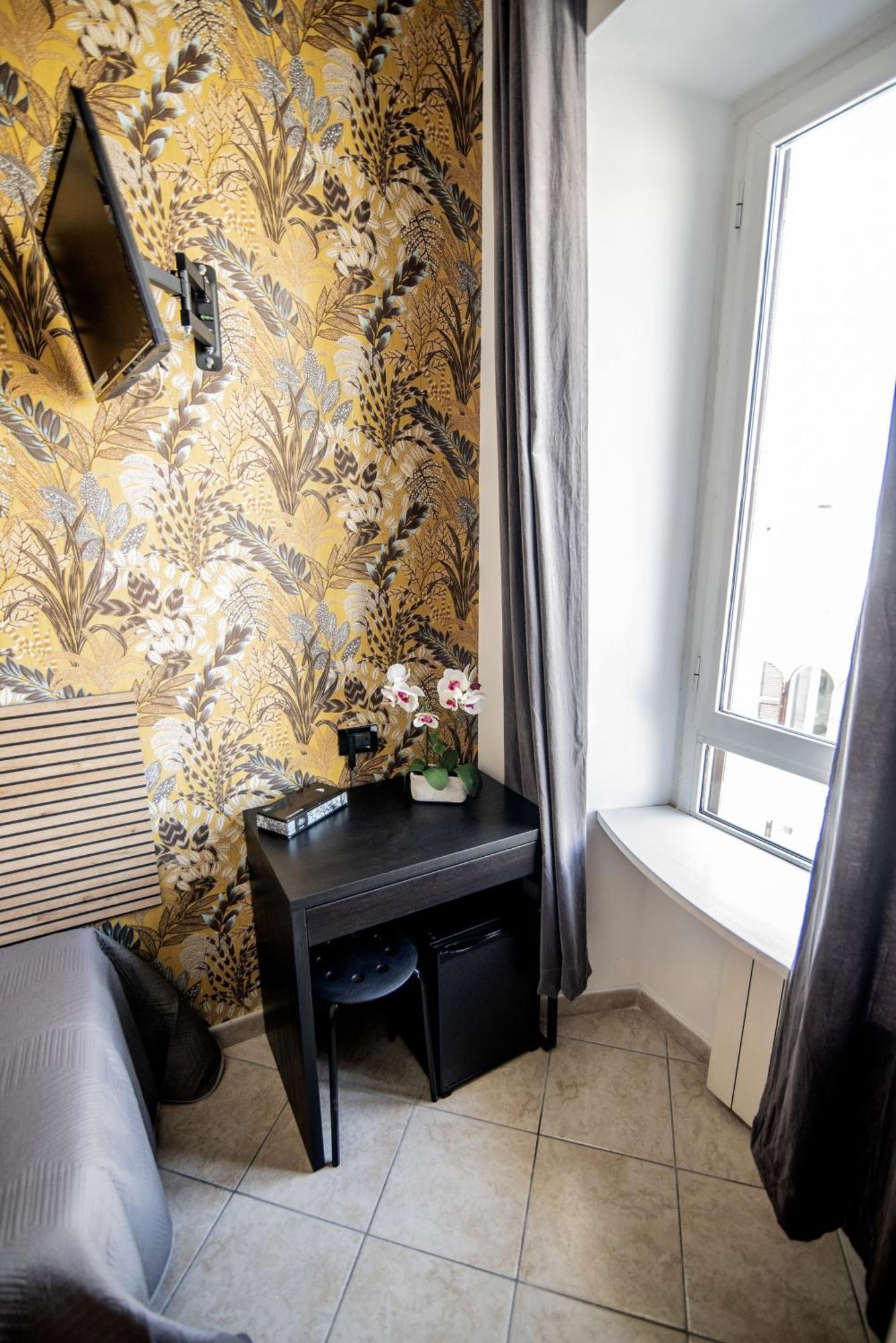 Dell'urbe Hotell 2*