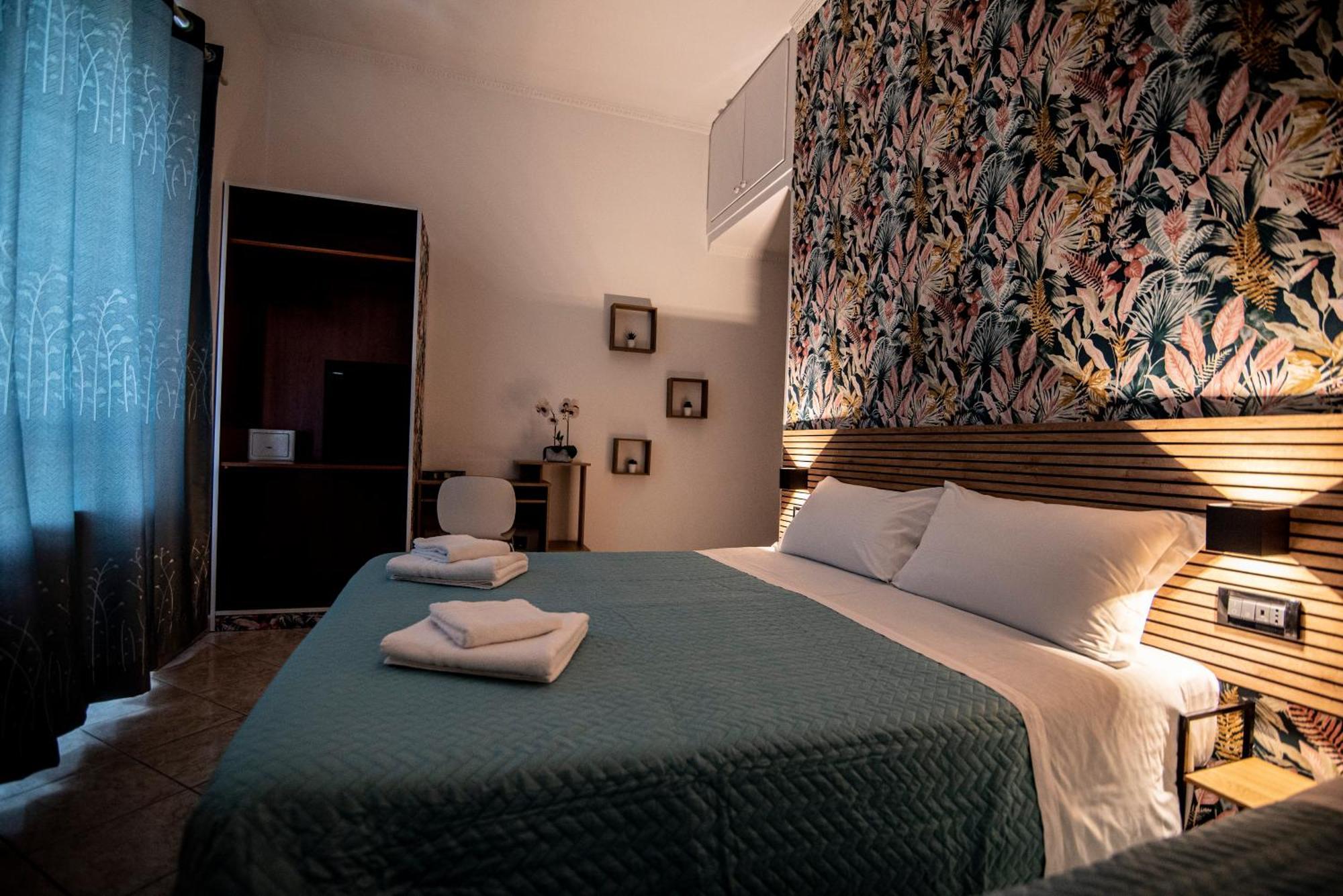 Hotell Dell'urbe 2*